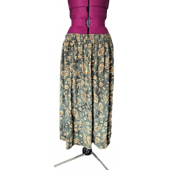 Dress Barn Olive and Mustard Floral A-Line Maxi Skirt With Pockets - Picture 5 of 13